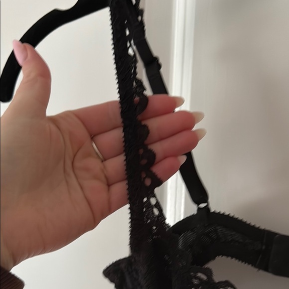 VS Bra Bundle - Picture 5 of 12